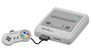 SNES (Super Nintendo Entertainment System)